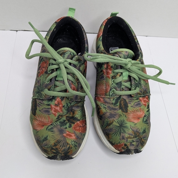 Drew Excel Floral Flower Sneaker 6W - Picture 2 of 8